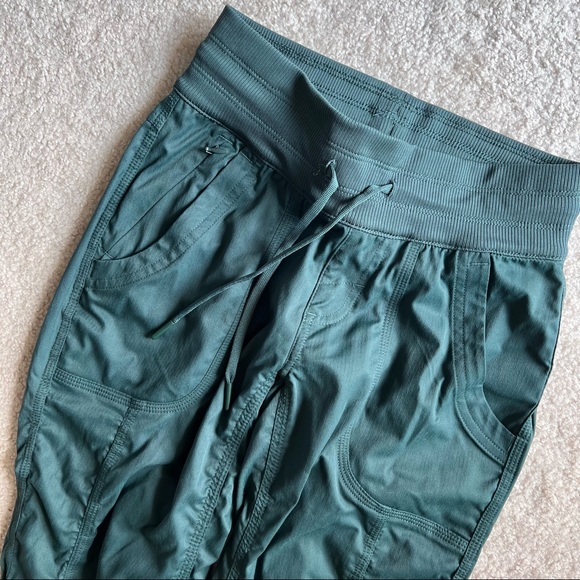 North face pant - Picture 2 of 6